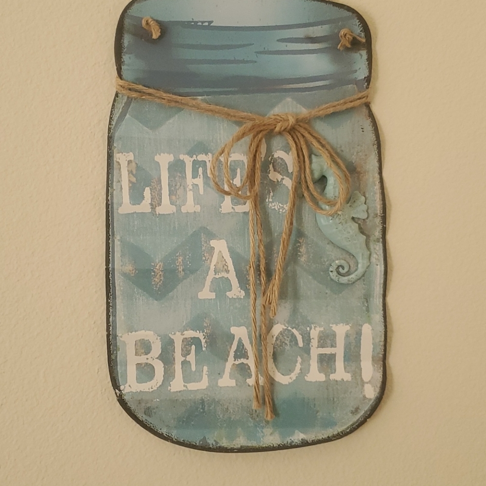 Wall decor